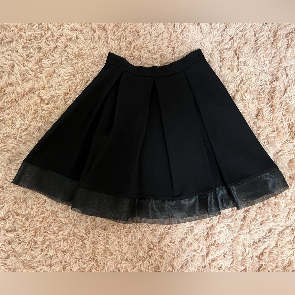 Never worn black Aqua skirt from Bloomingdale’s never worn with tags